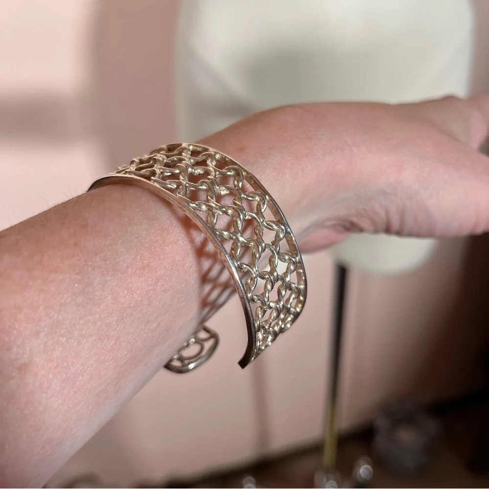 Vintage .925 sterling silver southwestern Woven Wide cuff Bracelet